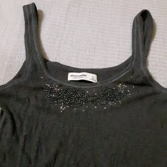 Top - Picture 2 of 5